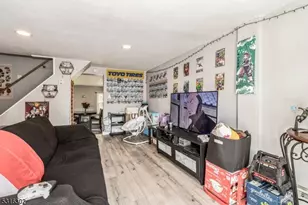 261 W Main St, Bound Brook, NJ 08805 - Photo 16