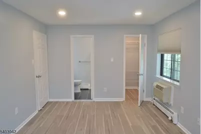 15 Foxwood Dr #E, Morris Plains, NJ 07950 - Photo 14