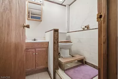 81 Belvidere Ave, Oxford Township, NJ 07863 - Photo 22