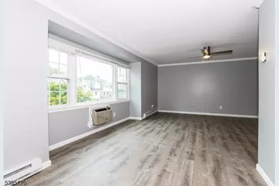 190 Park St, East Orange, NJ 07017 - Photo 14