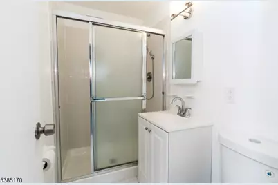 190 Park St, East Orange, NJ 07017 - Photo 26