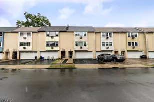 190 Park St, East Orange, NJ 07017 - Photo 2