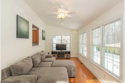 14 Greenbriar Ct, Mount Olive, NJ 07836 - Photo 16