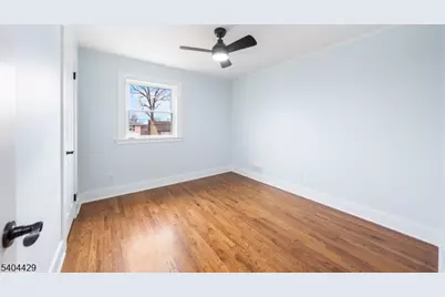 1720 Kenneth Ave, Union Township, NJ 07083 - Photo 14
