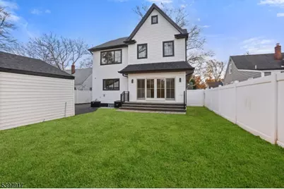 29 Alice Ln, Clark Township, NJ 07066 - Photo 26