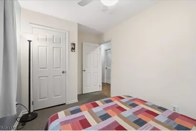 8 Village Ct, Flemington, NJ 08822 - Photo 22