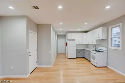 229 21st St, Irvington, NJ 07111 - Photo 22