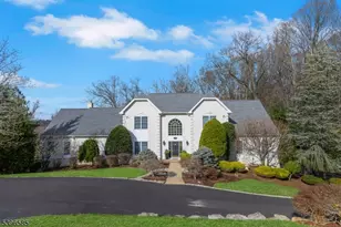 15 Skytop Dr, Denville, NJ 07834 - Photo 1