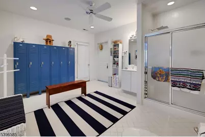 15 Skytop Dr, Denville, NJ 07834 - Photo 24