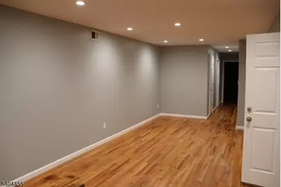 323 Bond St, Elizabeth, NJ 07206 - Photo 8