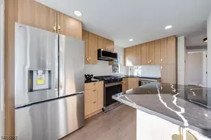 21 Lombardy Pl, Maplewood, NJ 07040 - Photo 14