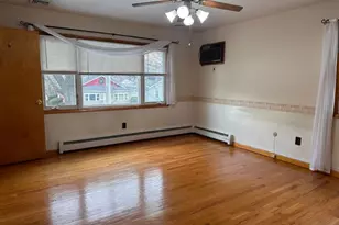 40 Scoles Ave, Clifton, NJ 07012 - Photo 2