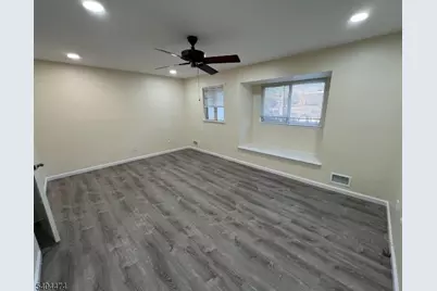 124 Chelsea Way, Bridgewater, NJ 08807 - Photo 10