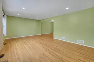 40 White Meadow Rd, Rockaway Township, NJ 07866 - Photo 8