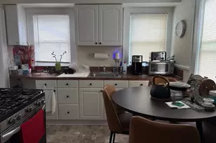 102 Riggs Pl, West Orange Township, NJ 07052 - Photo 4