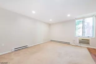 520 Turnpike, Pequannock Township, NJ 07444 - Photo 4