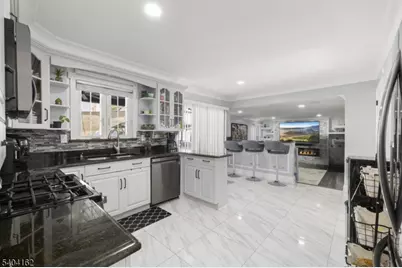 148 Jockey Hollow Way, Union Township, NJ 07083 - Photo 10