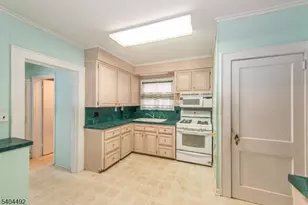 32 Walker Ave, Morristown, NJ 07960 - Photo 14