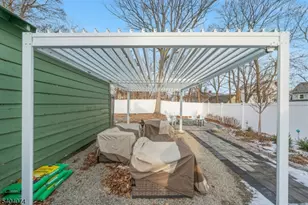 1044 18th Ave, Newark, NJ 07106 - Photo 32