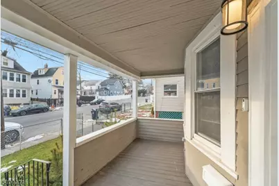 1044 18th Ave, Newark, NJ 07106 - Photo 4