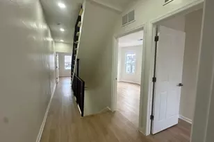 13 Vermont Ave, Newark, NJ 07106 - Photo 8