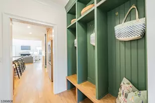 4 Berkeley Rd, Maplewood, NJ 07040 - Photo 18