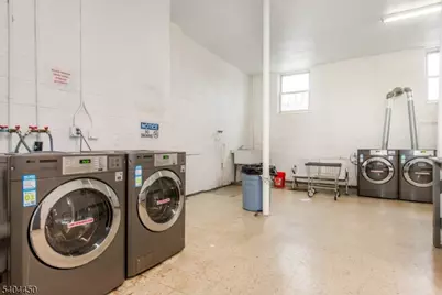 191 N Beverwyck Rd, Parsippany, NJ 07034 - Photo 20