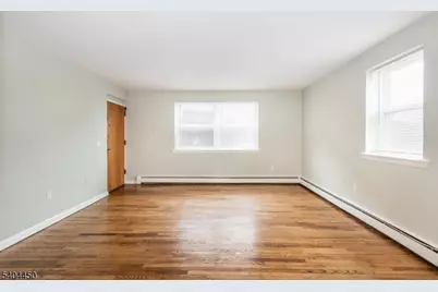 191 N Beverwyck Rd, Parsippany, NJ 07034 - Photo 4