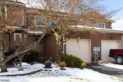 6 Canterberry Cir, Raritan Township, NJ 08822 - Photo 2