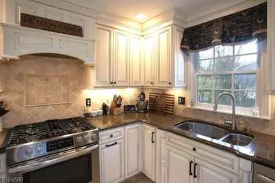 40 Westgate Dr, Sparta Township, NJ 07871 - Photo 10