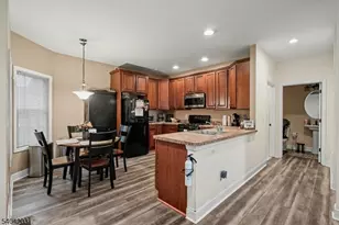 15 Turnberry Ln, Hardyston Township, NJ 07419 - Photo 6