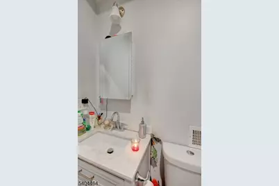 173 Seymour Ave, Newark, NJ 07108 - Photo 18