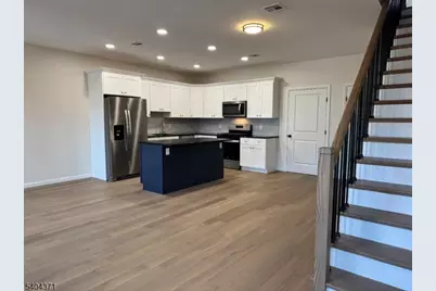 188 Heckel St #2, Belleville, NJ 07109 - Photo 1