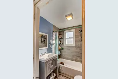 162 Summer St, Orange, NJ 07050 - Photo 22