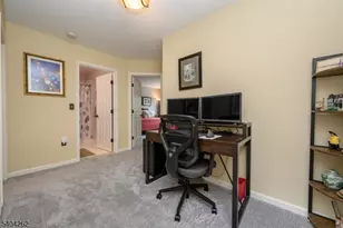 1329 Eagles Nest Ct, Lopatcong Township, NJ 08886 - Photo 20