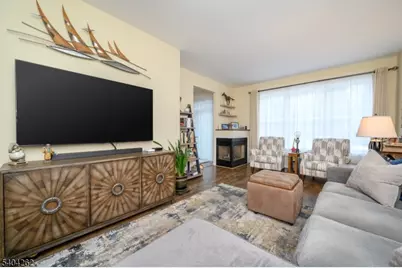 1329 Eagles Nest Ct, Lopatcong Township, NJ 08886 - Photo 6