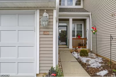 1329 Eagles Nest Ct, Lopatcong Township, NJ 08886 - Photo 2