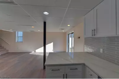 90 Dewey St, Bloomfield, NJ 07003 - Photo 24