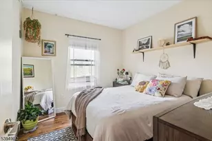 668 Jefferson Ave, Elizabeth, NJ 07201 - Photo 16