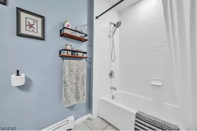 20 Park Ave, Lopatcong Township, NJ 08865 - Photo 12