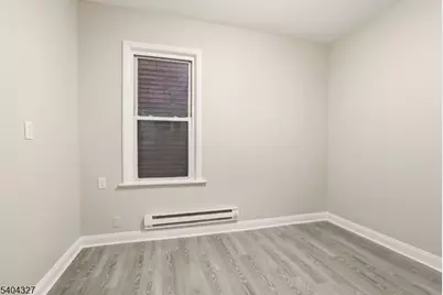 221 Wilkinson Ave, Jersey City, NJ 07305 - Photo 36