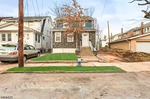 112 University Pl, Irvington, NJ 07111 - Photo 1