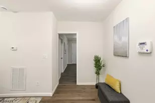 112 University Pl, Irvington, NJ 07111 - Photo 8