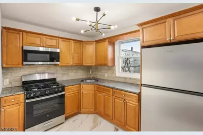 112 University Pl, Irvington, NJ 07111 - Photo 12