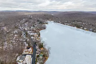 45 W Shawnee Trail, Jefferson Township, NJ 07885 - Photo 16