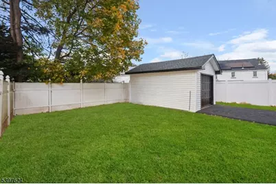 68 Bell St, Bloomfield, NJ 07003 - Photo 28