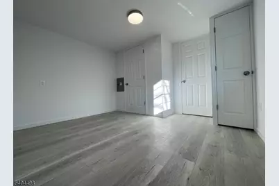 18 5th Street, Wayne Twp., NJ 07470 - Photo 8