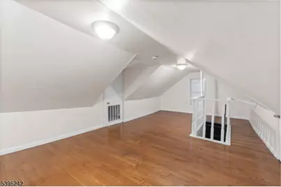 366 Badger Ave, Newark, NJ 07112 - Photo 32