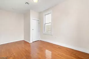 366 Badger Ave, Newark, NJ 07112 - Photo 8