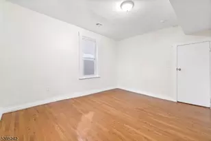 366 Badger Ave, Newark, NJ 07112 - Photo 14